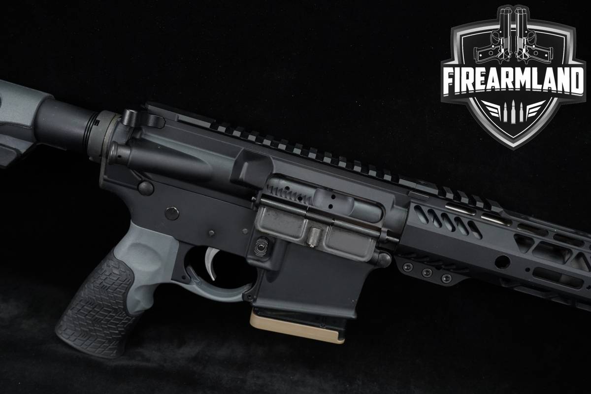 Anderson Manufacturing AM-15 300 Blackout AR15 16" AR +2 MAGS