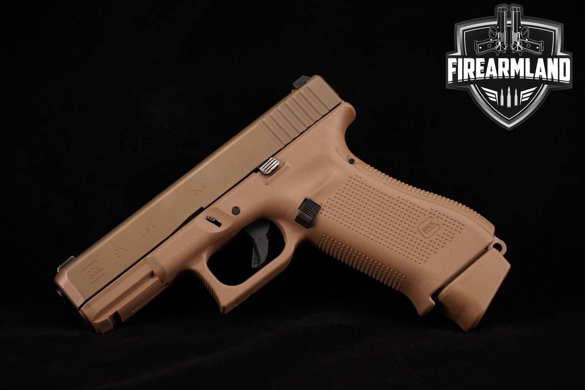 Glock 19X Crossover 9mm 4.02" Coyote nPVD Glock-19X 19-X 3 MAGS & ORIG CASE