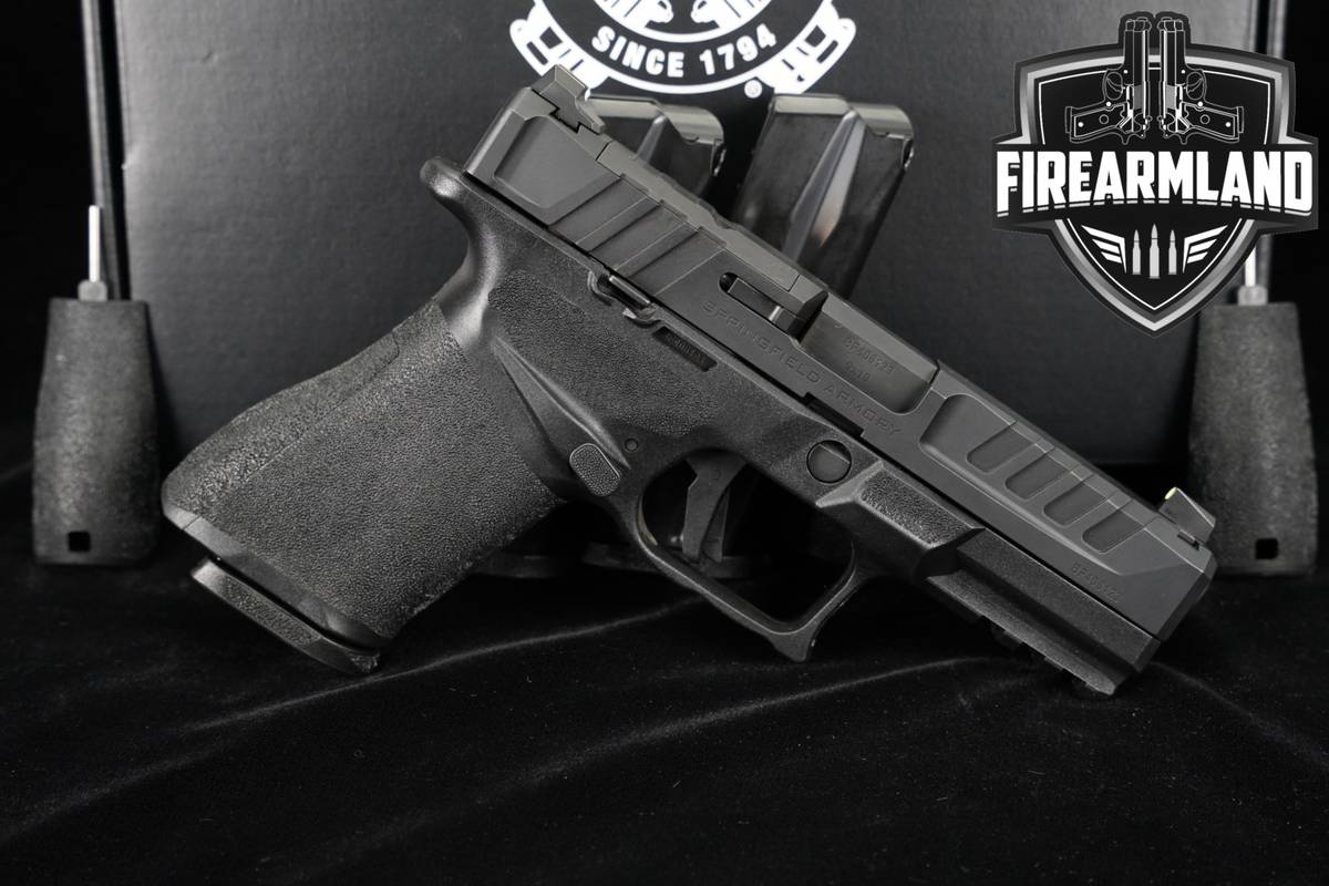 Springfield Armory Echelon 4.0C 9mm Optics-Ready 4 +3 MAGS & ORIG BOX