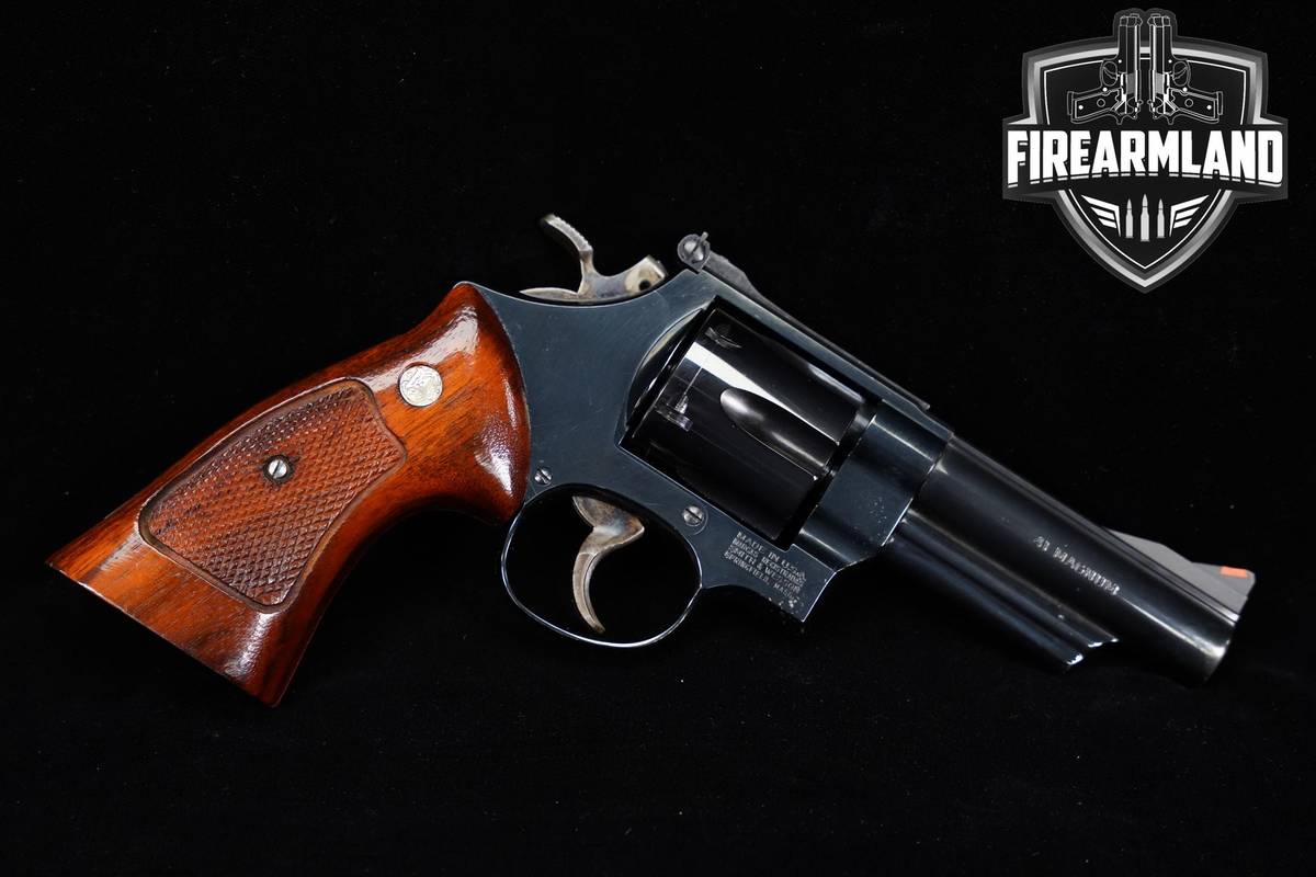 1992 Smith & Wesson (S&W) Model 57-3 Target 41 Rem Magnum 4" S&W 57-3 DA/SA