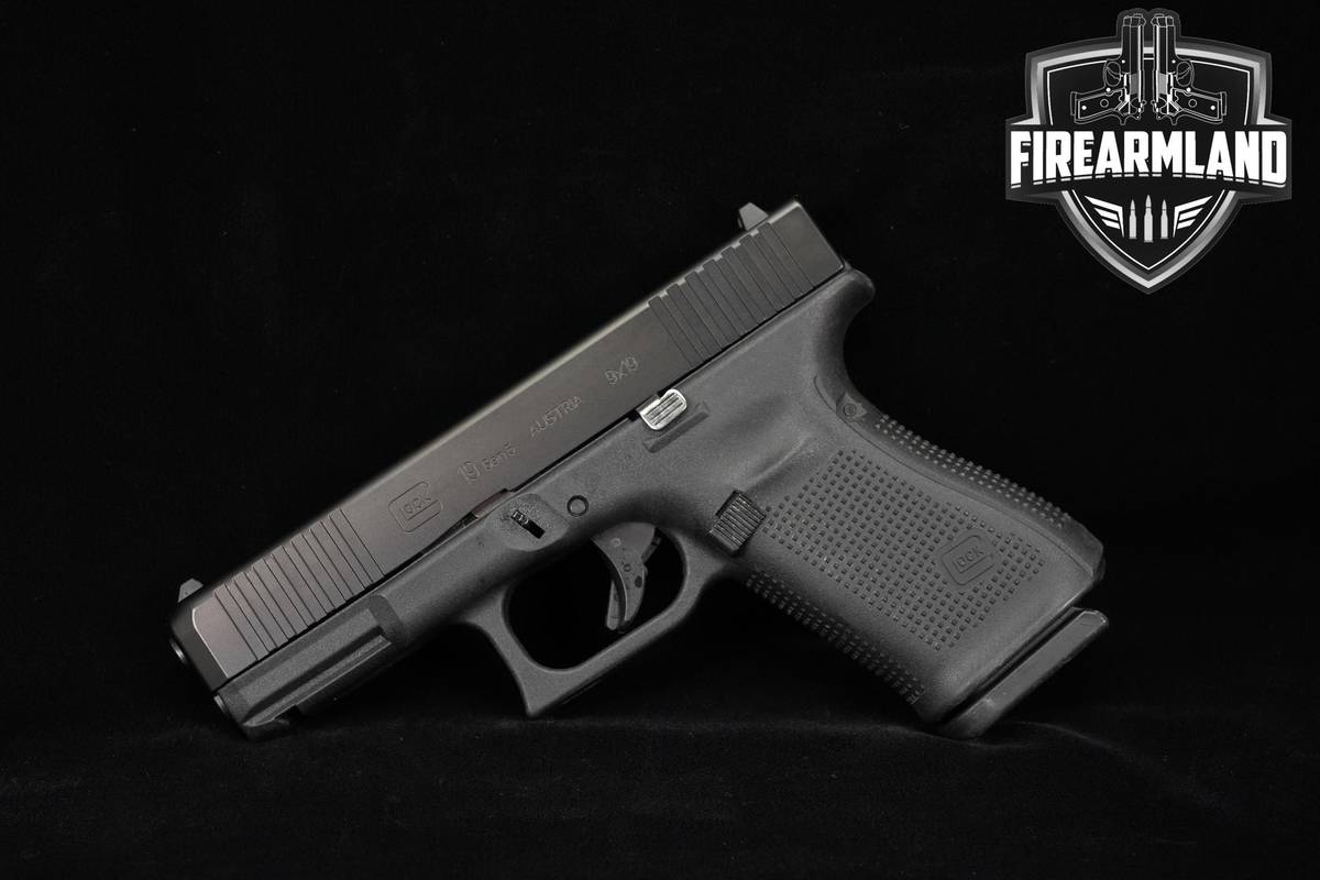 Glock G19 Gen5 9mm 4.02" G 19 Gen 5 +3 MAGS & ORIG CASE