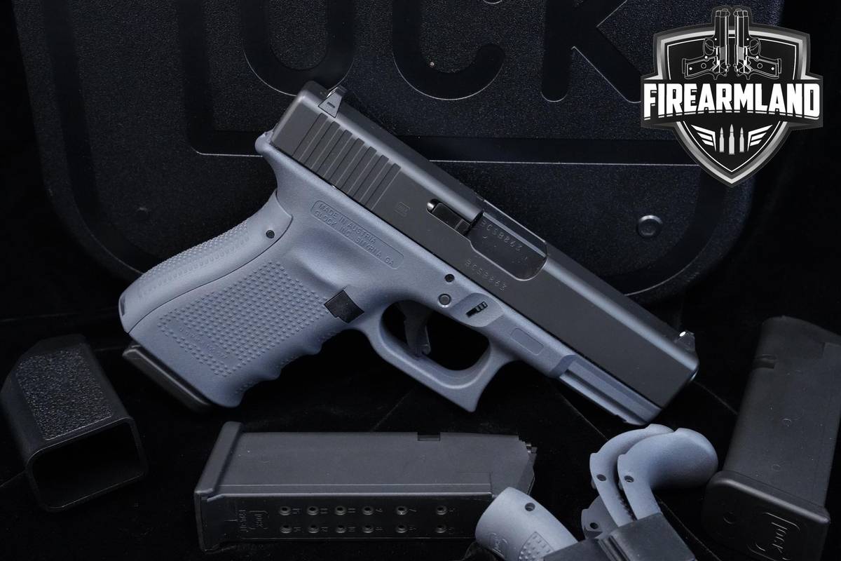 LIKE-NEW Glock 19 Gen4 9mm 4" Two-Tone Glock G19 Gen-4 +3 MAGS