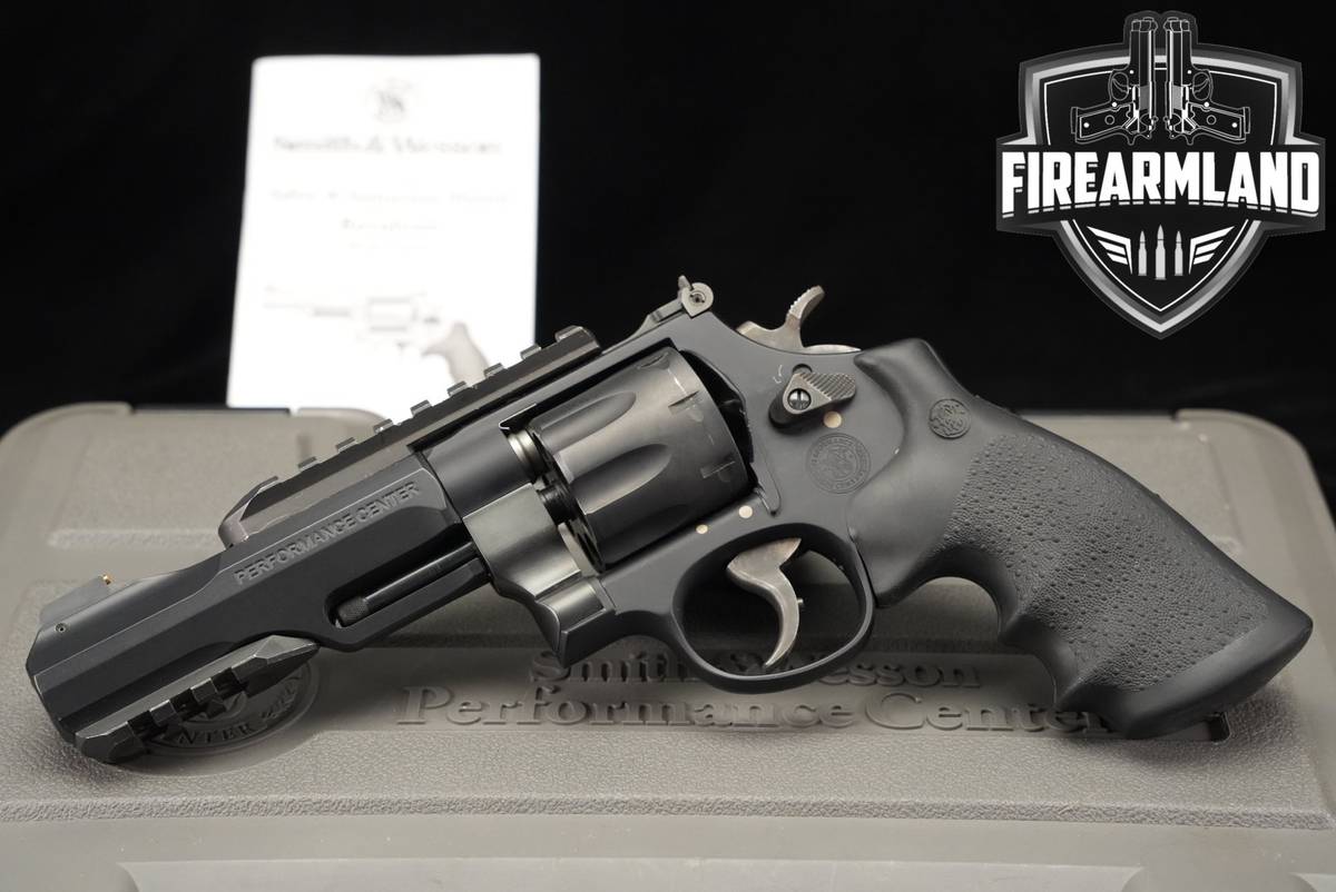 Smith & Wesson Model 327 TRR8 Performance Center S&W M327 +ORIG CASE