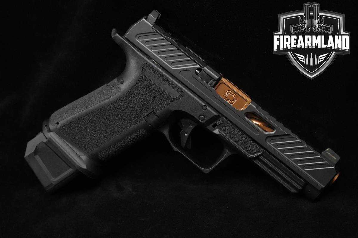 Shadow Systems MR902L Elite 9mm 4.5" MR902L Shadow Systems +ORIG BOX