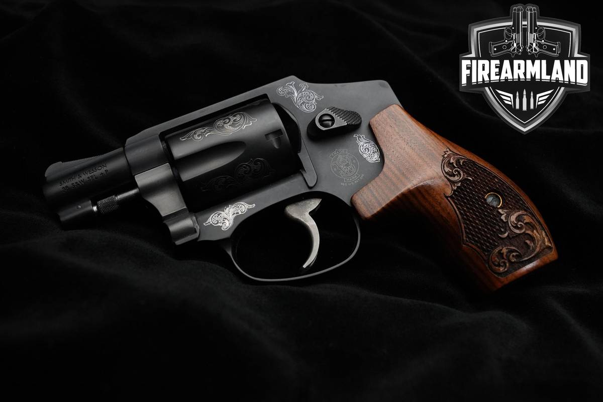 Smith & Wesson (S&W) 442-1 Engraved 38 Special +P 1.88" 442-1 S&W ORIG CASE