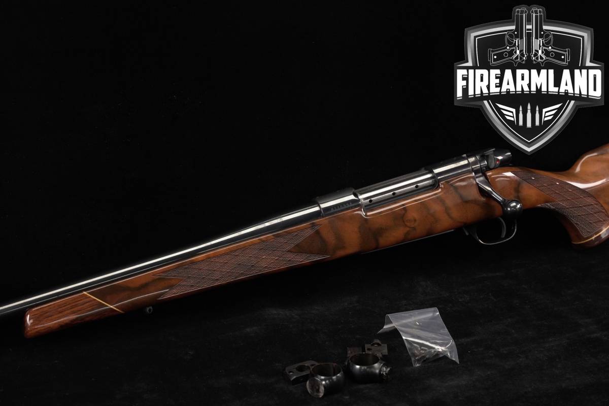 LEFT-HAND Weatherby Mark V Deluxe 300 Wby Magnum 26" MK 5 +SCOPE RINGS