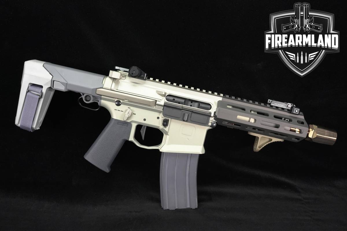 Q Honey Badger Pistol 300 Black Out AR-15 AR15 7" +2 Mags & OEM Case