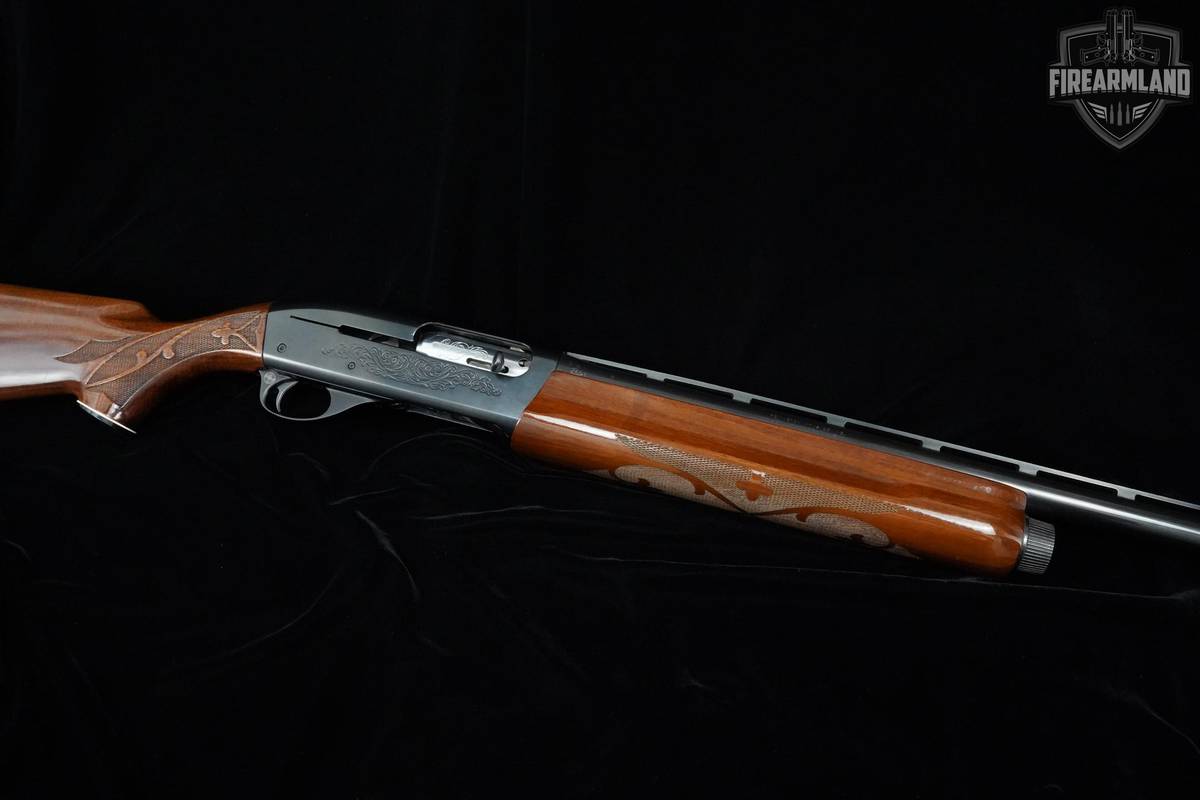 1979 Remington Model 1100 12-Gauge 28" Blued Remington 1100 VENT RIB 2 3/4"