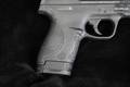 2016 Smith & Wesson (S&W) M&P9 Shield 9mm Luger Armornite in Excellent Condition Image 3