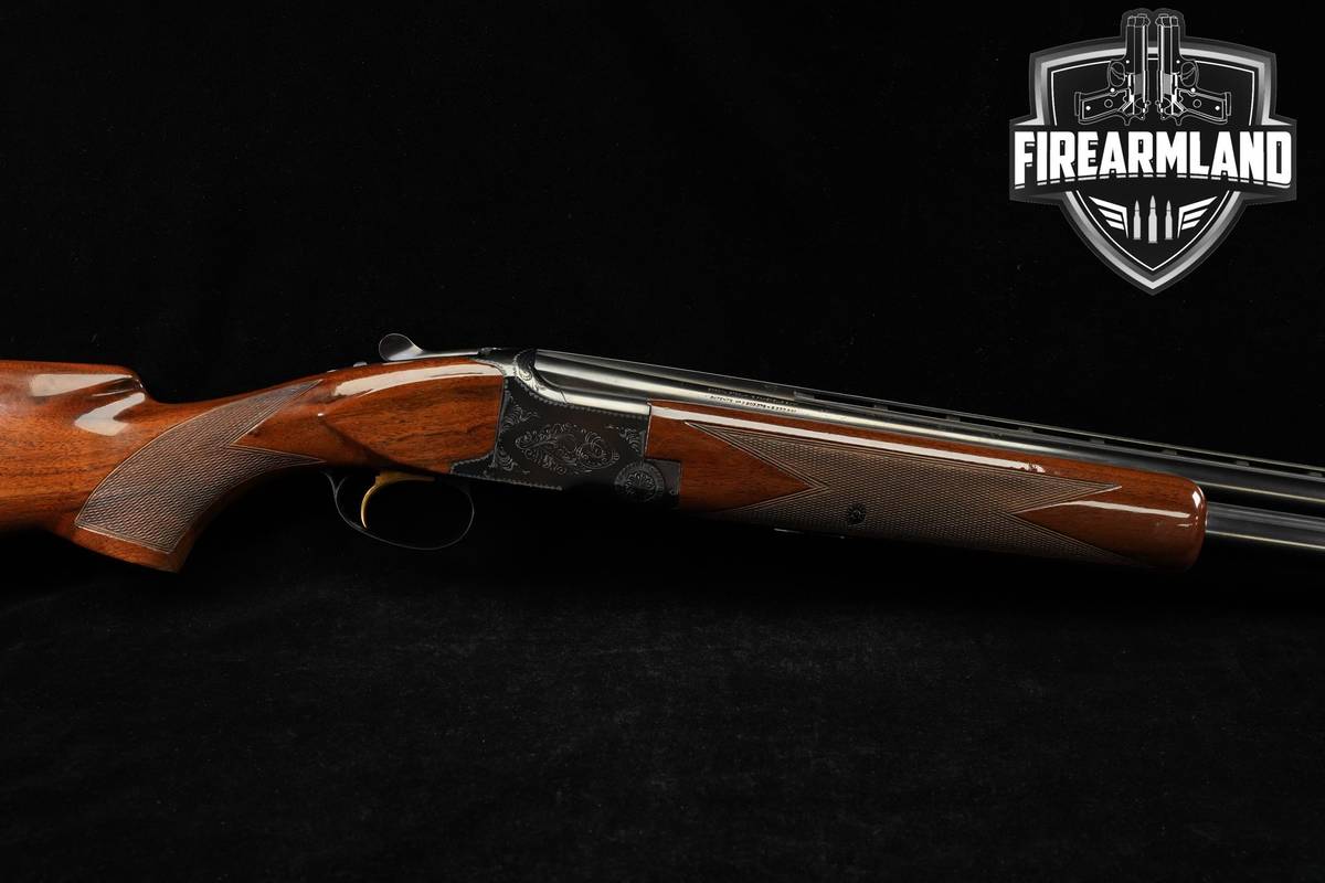 1967 Browning Superposed Grade I Lightning 12-Gauge 28" Blued Shotgun
