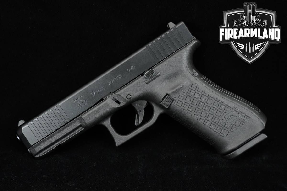 AUSTRIAN Glock G17 Gen5 9mm 4.49" G-17 GEN-5 +3 MAGS & ORIG CASE