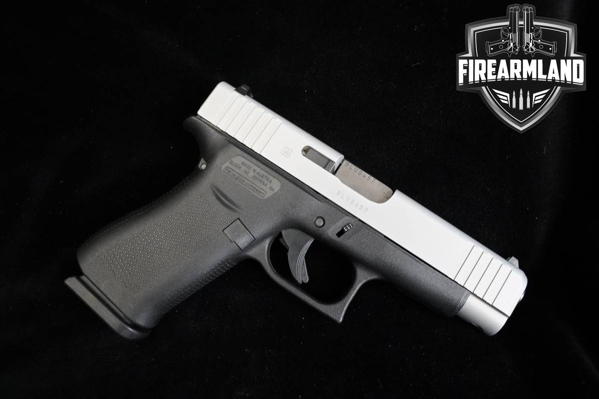 Glock 48 9mm 4.17" Silver nPVD Glock G48 +2 MAGS & ORIG CASE