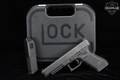 Glock G34 Gen 3 9mm Luger Black in Very Good Condition Image 2