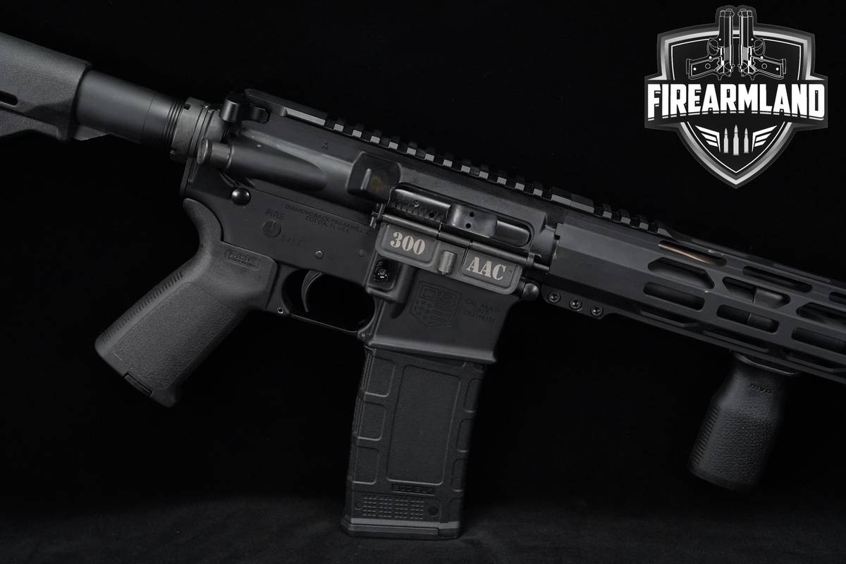 Diamondback DB15 Carbon Series 300 Blackout 16" AR-15 AR15 +3 MAGS