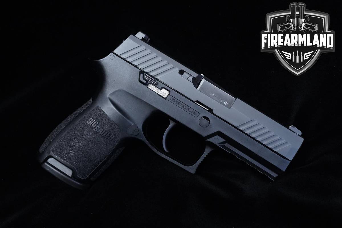 Sig Sauer P320 Compact 9mm 3.9" Nitron P320 +3 MAGS & ORIG CASE