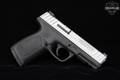 Smith & Wesson (S&W) SD40 VE .40 S&W Two-Tone Stainless in Good Condition Image 3