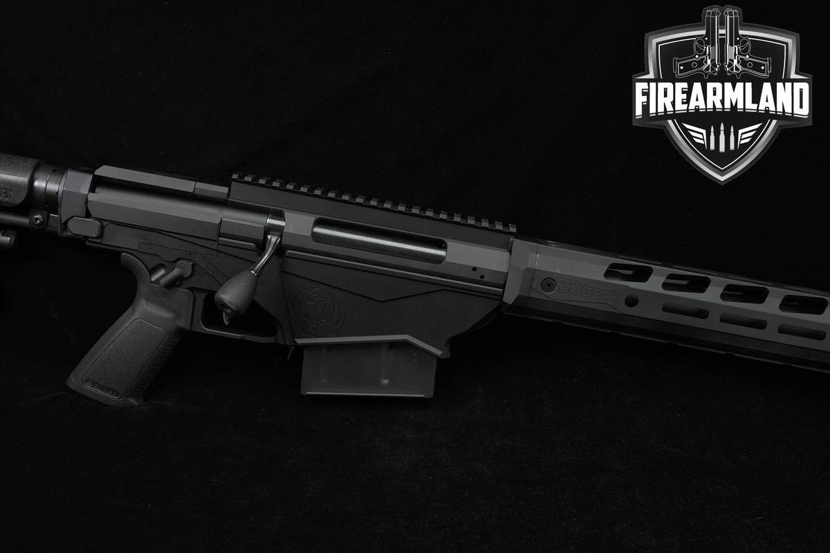 LONG-RANGE Ruger PRECISION RIFLE Magnum 338 Lapua 26" Rifle