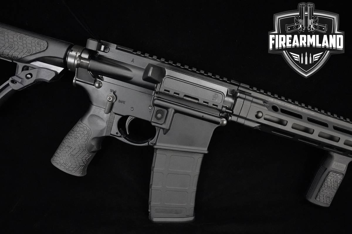 Daniel Defense DDM4-V7 5.56 NATO AR-15 Daniel-Defense-DDM4-V7 DDM4V7 +CASE