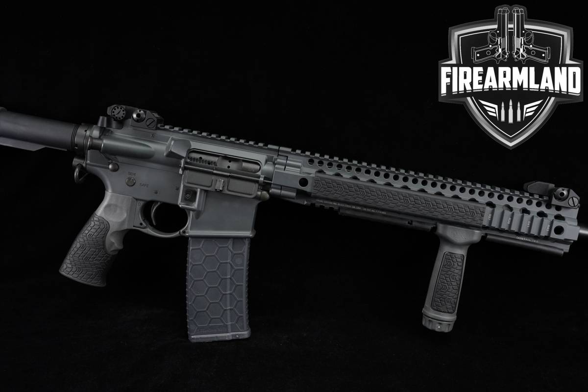 Daniel Defense DDM4 V5 5.56 NATO AR-15 AR15 16" Quad-Rail Defense Rifle