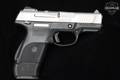 2014 Sturm Ruger SR9C 9mm Luger (9x19 Para) Two-Tone in Excellent Condition Image 3