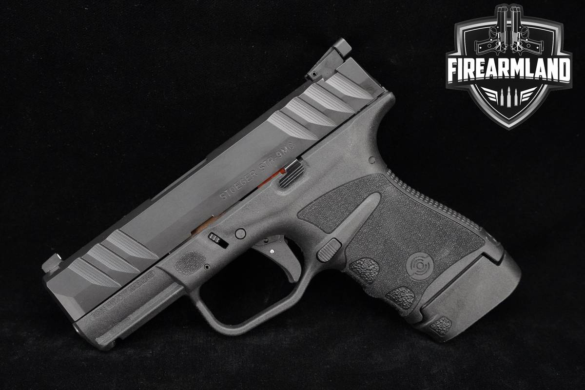 Stoeger Industries STR-9 MC 9mm 3.29" +2 MAGS & HOLSTER