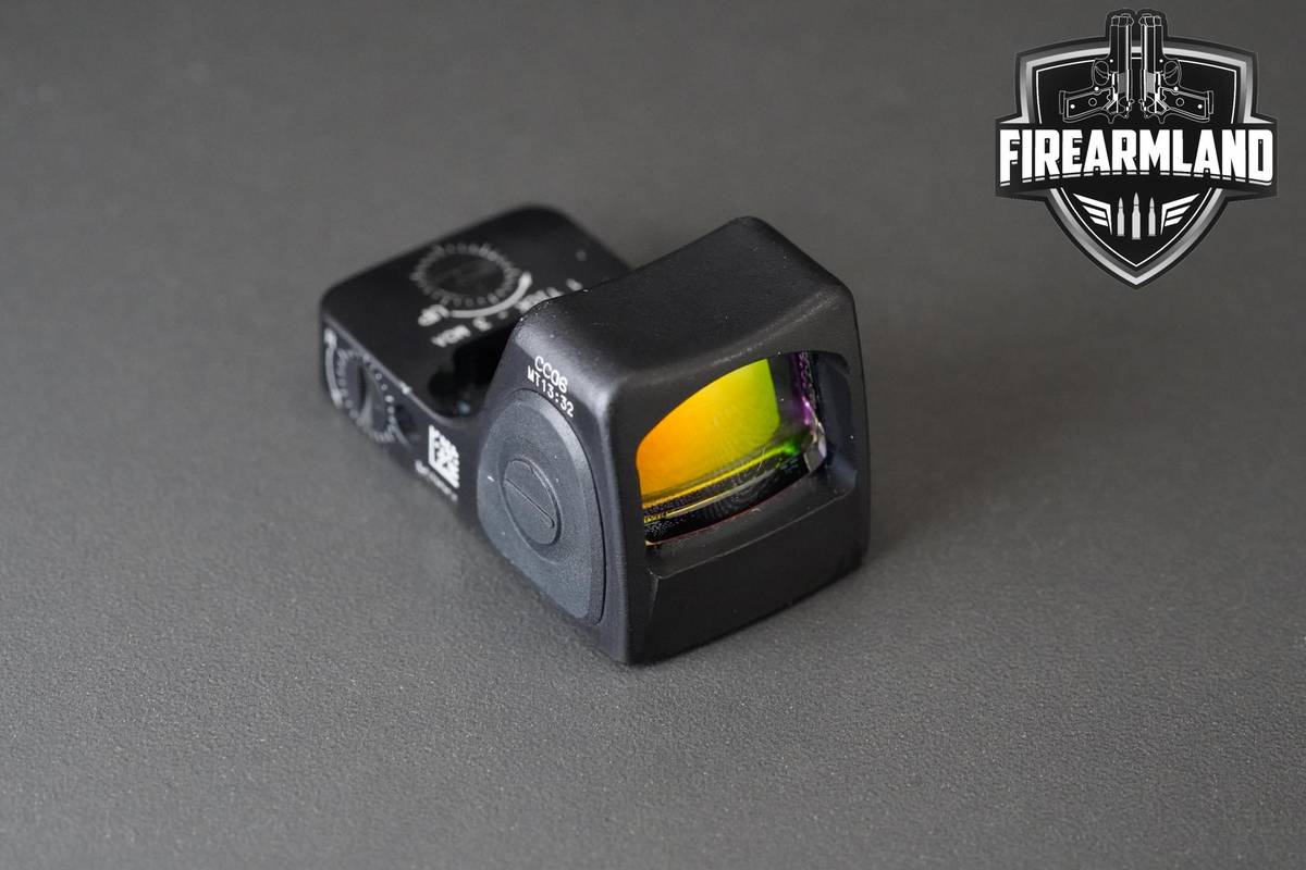 Trijicon RMR CC06 3.25 MOA Red Dot Trijicon RMRcc OPTIC