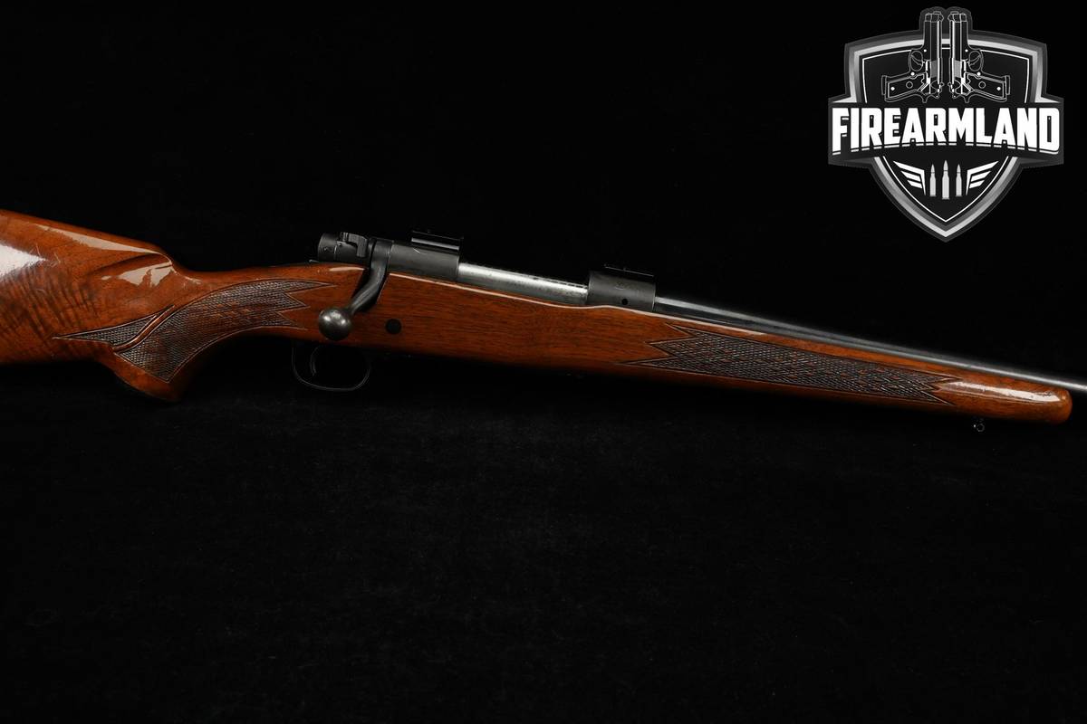 1967 Winchester Model 70 Standard Grade, Post-64 22-250 Rem