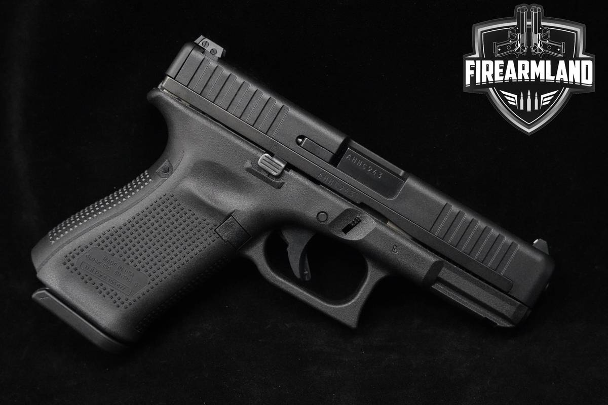 TRAINER Glock 44 22LR Glock G44 +2 MAGS & ORIG CASE