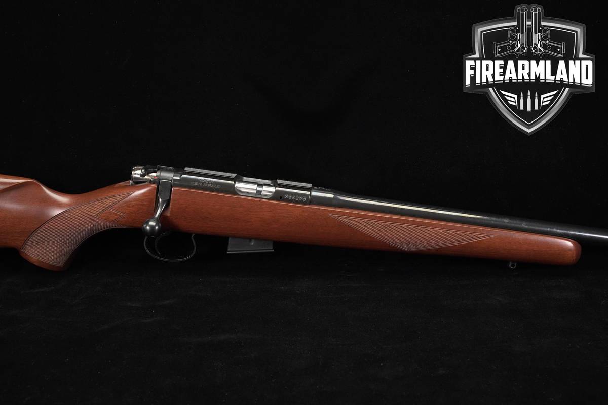 CZ 452-2E ZKM American 22 WMR 22.5" Blued & Walnut +3 MAGS & ORIG BOX