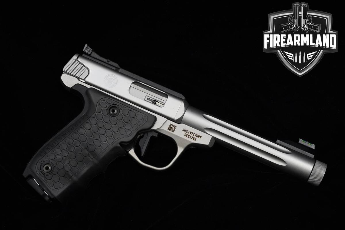 Smith & Wesson (S&W) SW22 Victory 22LR 6" Silver S&W-SW22 MATCH +ORIG CASE