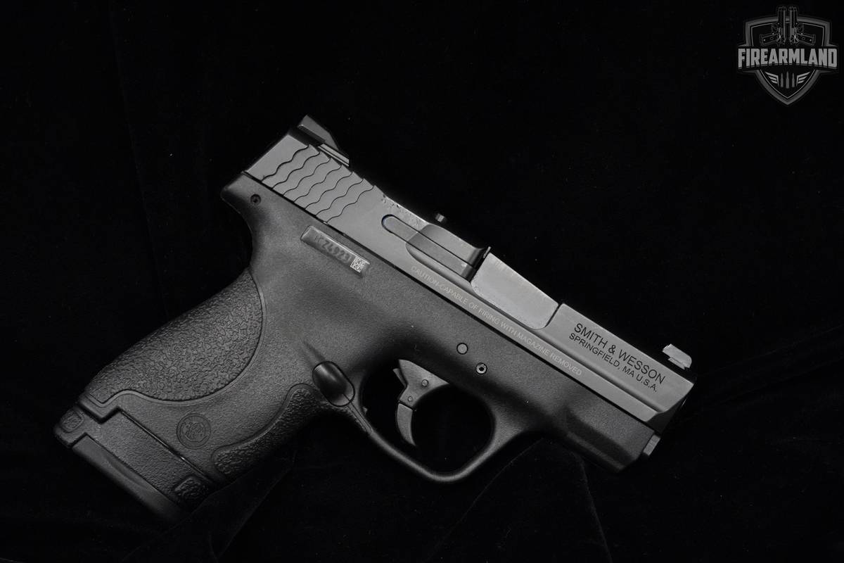 Smith & Wesson (S&W) M&P40 Shield 40 S&W 3.1" M&P40 M&P-40 4MAGS & ORIG BOX