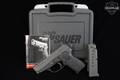2013 Sig Sauer P239 Nitron .40 S&W Black in Excellent Condition Image 2