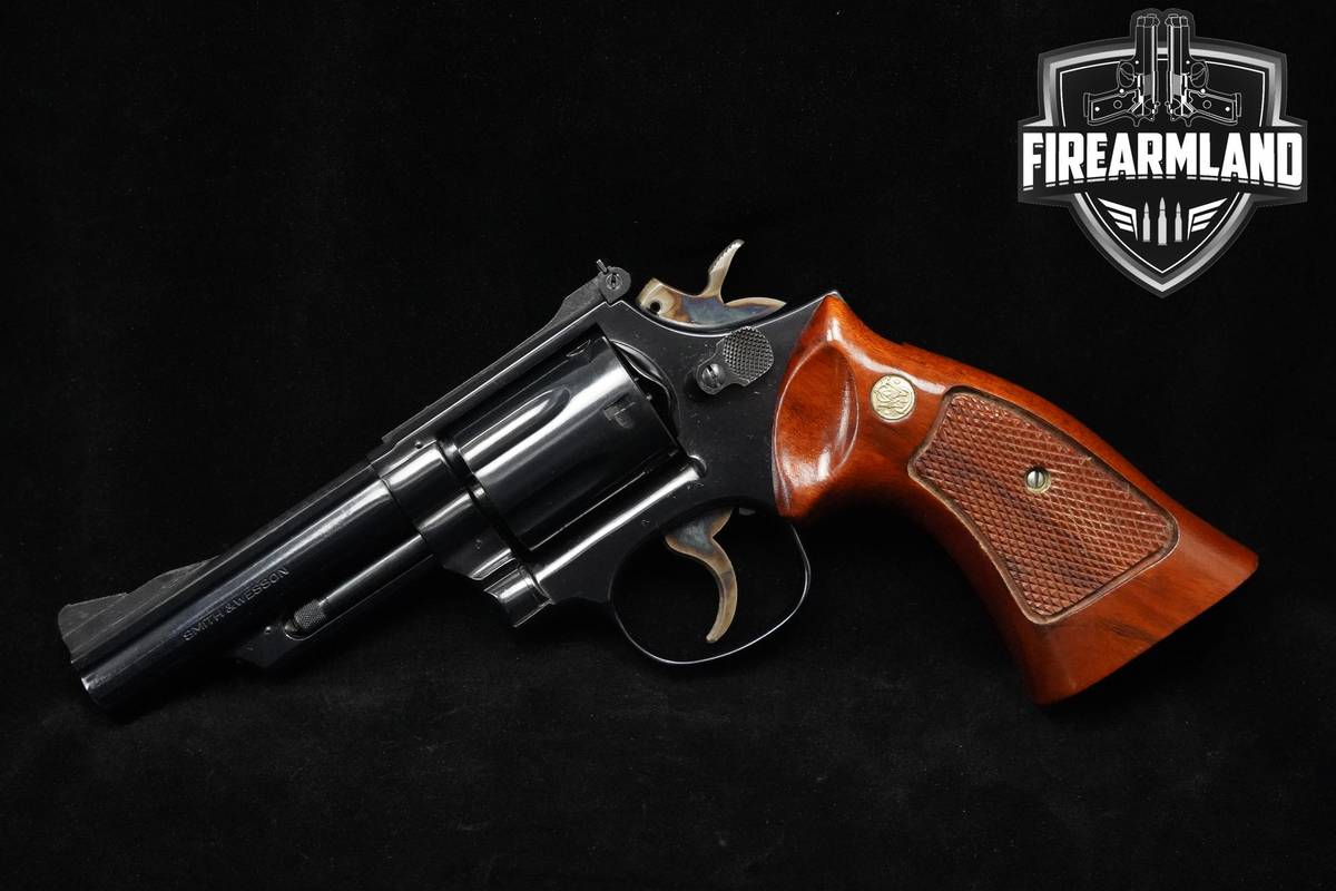 1976 Smith & Wesson (S&W) Model 19-3 Combat Magnum 357 Magnum 4" S&W 19-3