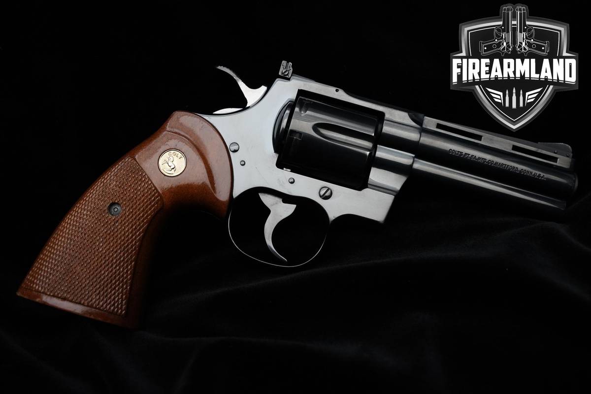1977 Colt Python 357 Magnum 4" Blued Python Colt VENT RIB DA/SA