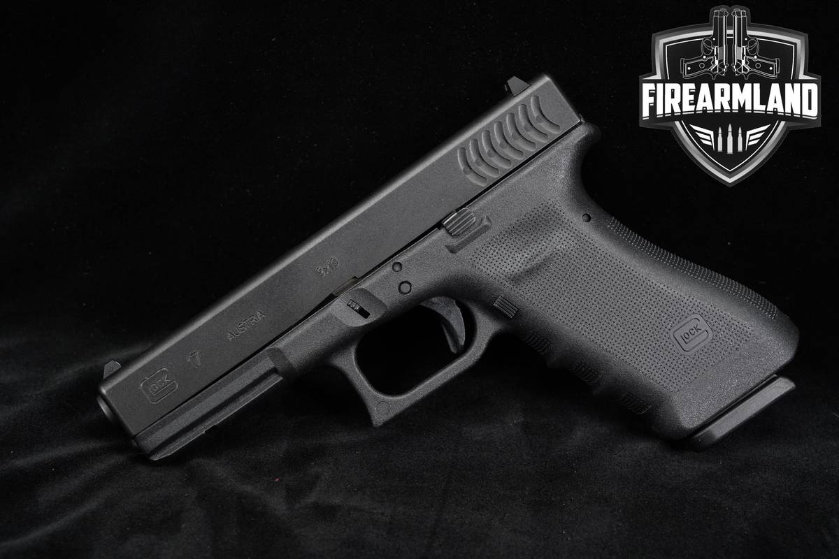 RARE! Glock 17 Gen3 RTF2 G17 GEN-3 RTF-2 9mm +2 MAGS & ORIG CASE