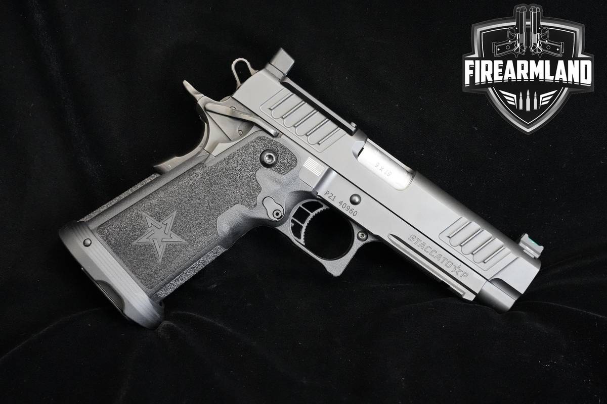 Staccato (STI) Staccato P 2011 9mm 1911 P 1911 3 MAGS & ORIG CASE