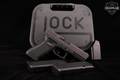 Glock 17 Gen 3 9mm Luger Black in Excellent Condition Image 2