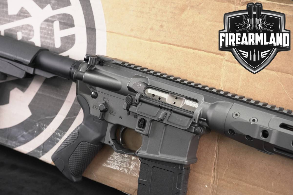 LWRC IC-DI 300 BLK Pistol 300Blackout AR-15 AR15 10.5" THREADED +ORIG BOX