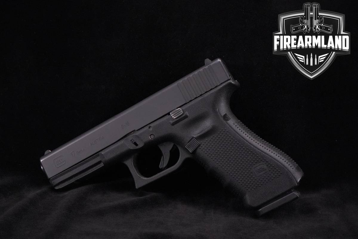 Glock 17 Gen4 9mm 4.5" Glock G17 G-17 Gen-4 +3 MAGS & ORIG CASE