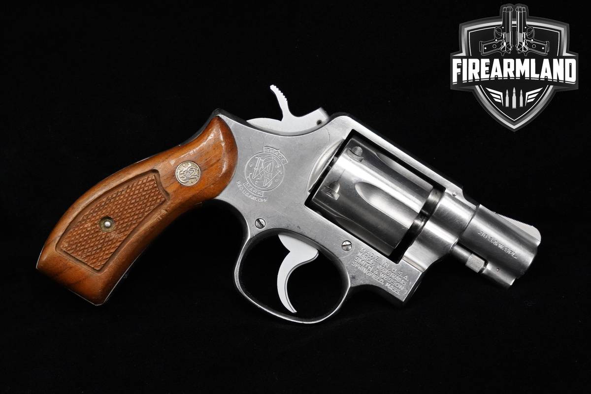 Smith & Wesson Model 64-2 Military Police Stainless 38-Special 2" S&W 64-2