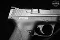 Smith & Wesson (S&W) M&P9 SHIELD 9mm Luger Black in Excellent Condition Image 4