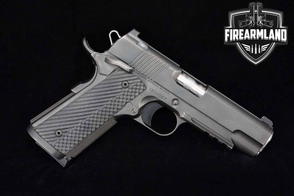 Dan Wesson Specialist Commander Distressed 45 ACP 1911 4.25" DW Specialist