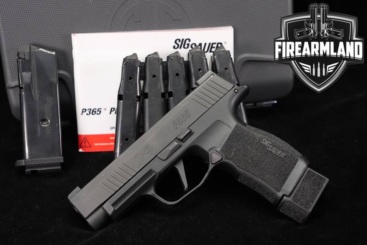 Sig Sauer P365XL 9mm 3.7" P-365 P365-XL +7 MAGS & ORIG CASE