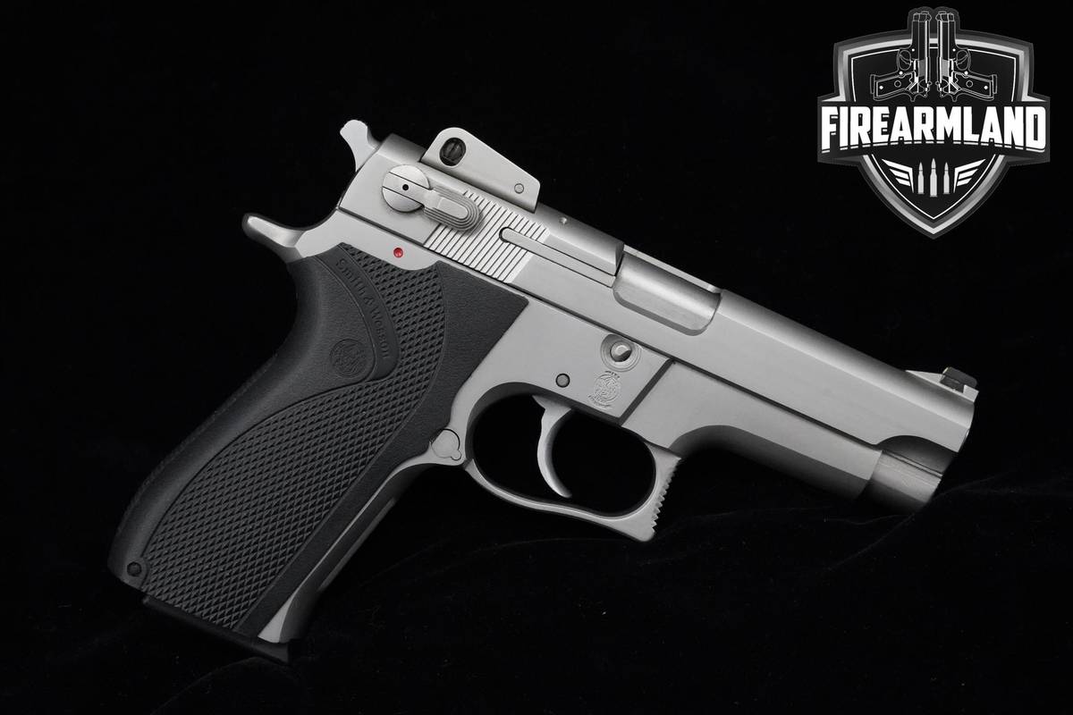 1990 Smith & Wesson (S&W) Model 5906 9mm 4" Stainless Steel S&W 5906 DA/SA