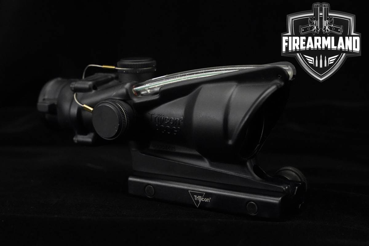 Trijicon ACOG 4x32 Green Chevron .223 BDC Trijicon +ORIG CASE OPTIC