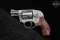Smith & Wesson (S&W) Model 638-3 Bodyguard Airweight .38 Spl. Stainless in Very Good Condition Image 3