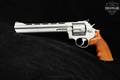 Taurus 608 .357 Mag. Stainless in Excellent Condition Image 2