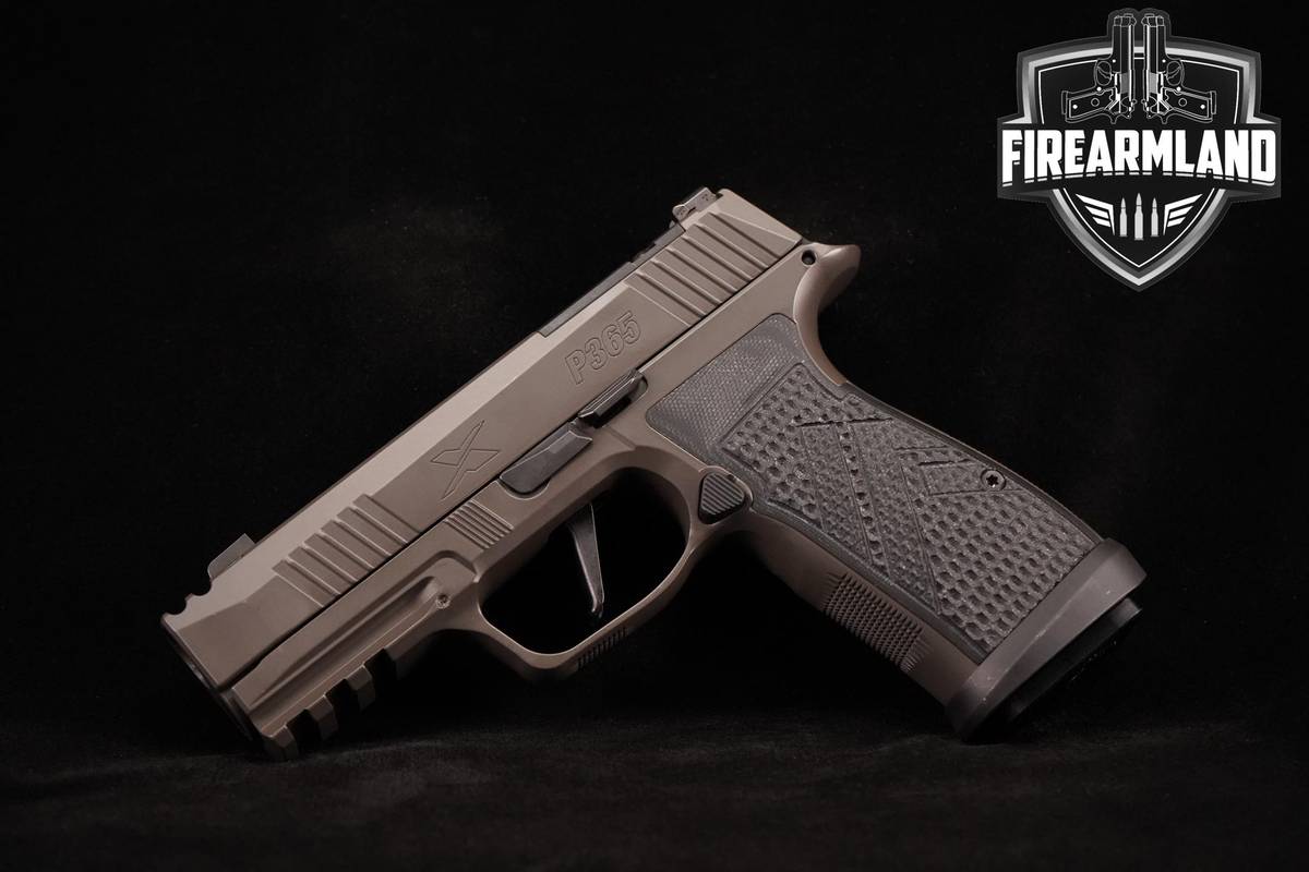 LIKE-NEW Sig Sauer P365 XMacro AXG Legion 9mm 3.1" P 365 X Macro +3 MAGS