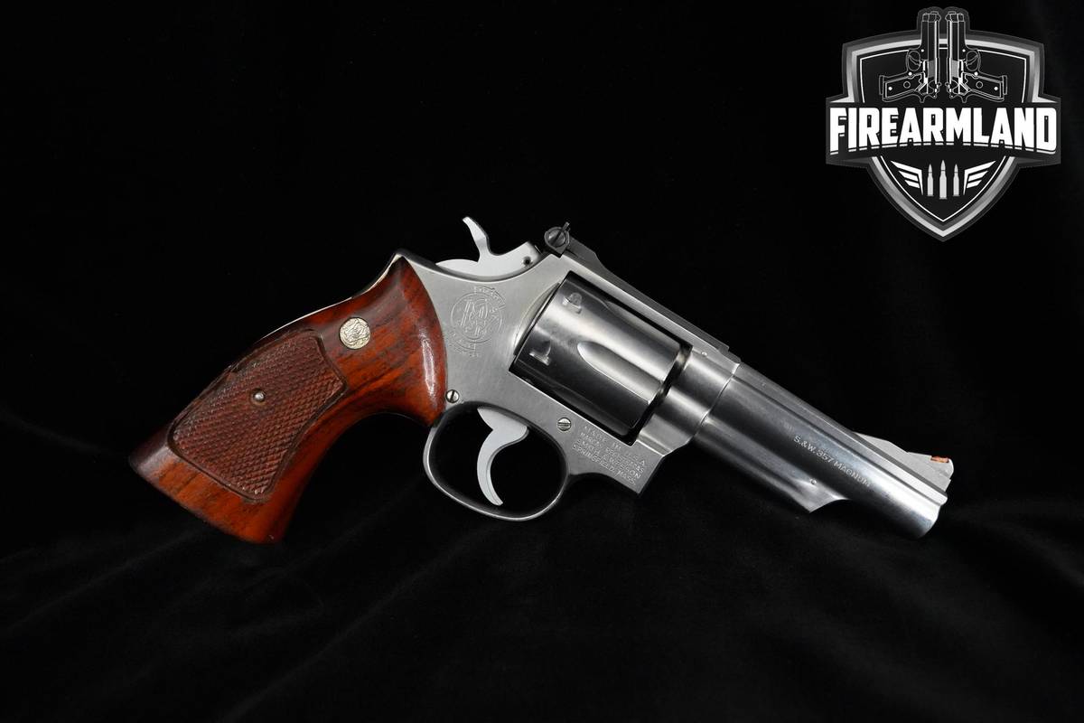 1976 Smith & Wesson (S&W) Model 66 357 Magnum 4" Stainless Steel S&W 66