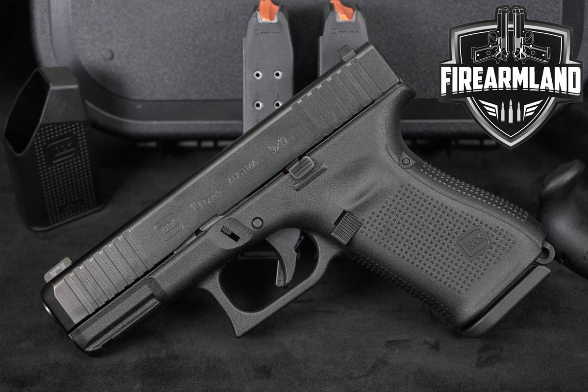 Glock 19 Gen5 G19 Gen 5 9mm 4.02" +3 MAGS & ORIG CASE